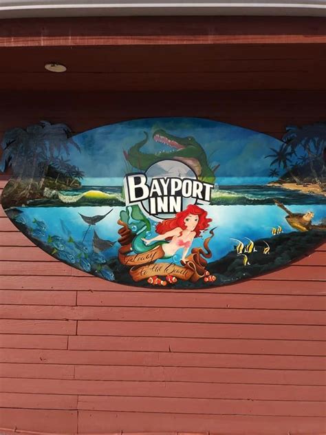 Bayport Inn - Seafood, Seafood Restaurant, Live Music, Outdoor Dining