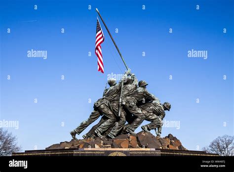 Flag Raising On Iwo Jima Hi Res Stock Photography And Images Alamy