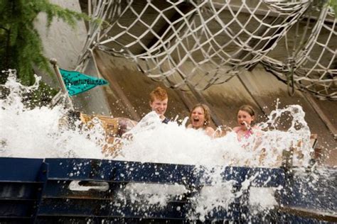 Adventure Falls At Adventureland Long Island Attractions Amusement