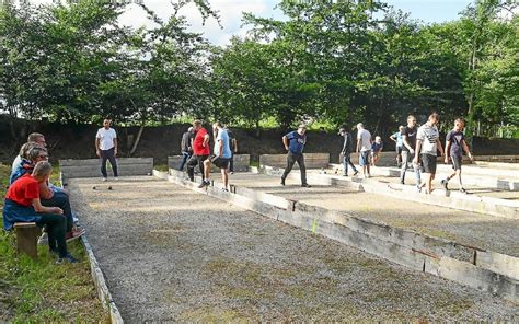 Doublettes Au Premier Des Trois Concours De Boules De Saint Arnould