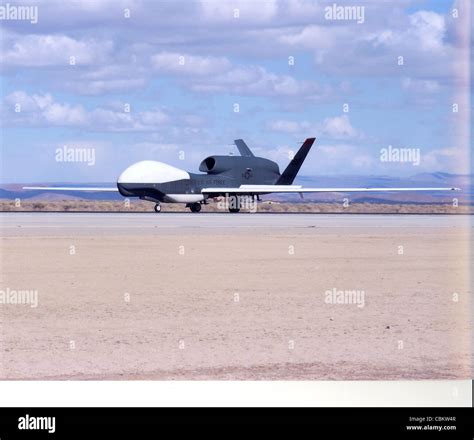 Rq Global Hawk Unmanned Aerial Vehicle Stock Photo Alamy