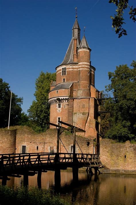 Castle In Netherlands Stock Image Image Of Scenic Medieval 9907489