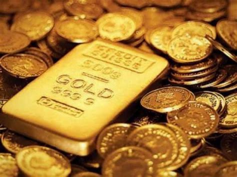 Gold Price Per Tola Falls Rs2 000 Daily Times