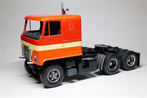 Amt Chevy Titan Model Trucks Big Rigs And Heavy Equipment