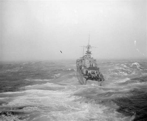 HMS Javelin, takes on oil from HMS Emperor. | Royal navy aircraft ...