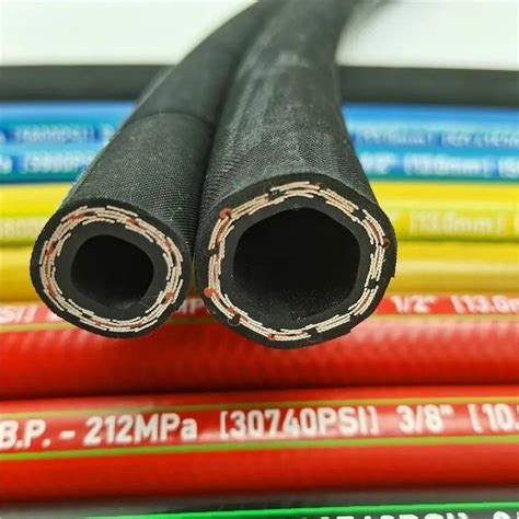 Sae R At Steel Wire Braided High Pressure Hydraulic Hoses