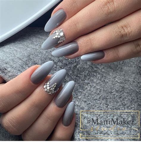 40 Grey Nails Design Ideas The Glossychic Grey Nail Designs Gray