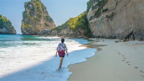 Itinerary Nusa Penida Hari Malam Dari Jakarta Kunjungi Kelingking