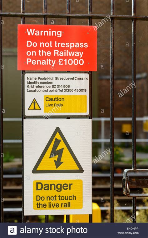 Railway Warning Signs High Resolution Stock Photography And Images Alamy