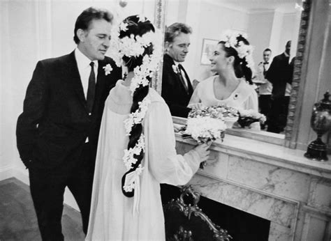 Elizabeth Taylor Wedding Dress Mike Todd