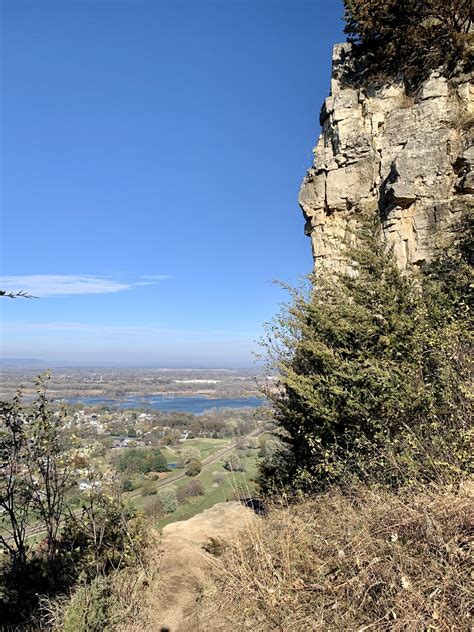 Amy's Creative Pursuits: Hiking Grandad Bluff