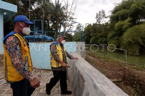 Instalasi Pengolahan Air Bersih Bantuan Kementerian Pupr Antara Foto