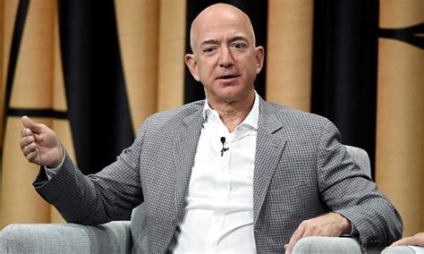 Jeff Bezos supera unos minutos a Bill Gates como el más rico del mundo