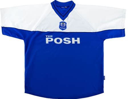 Peterborough United 2001-02 Kits