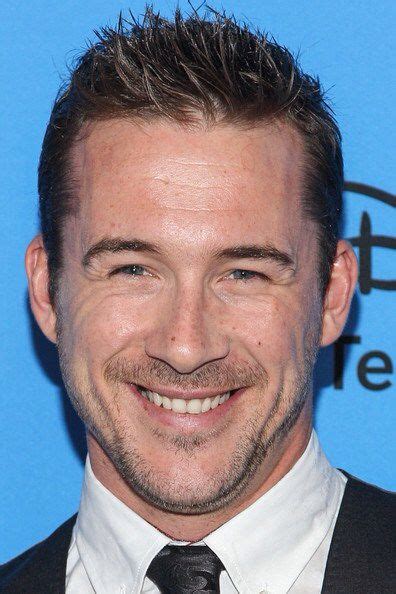 Barry Sloane, Aiden (Revenge), born 2/10/1981 | Barry sloane, Revenge ...