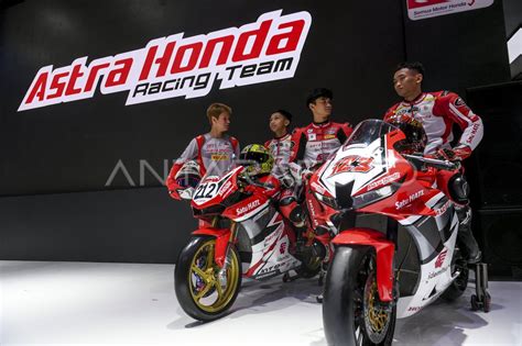 Ahm Umumkan Pebalap Astra Honda Racing Team Antara Foto