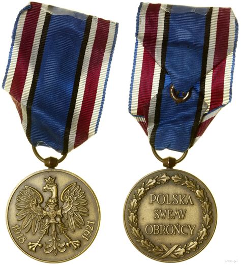 Medal Pami Tkowy Za Wojn Od Orze Na Piersi Kt Rego