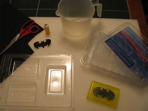 Diy Batman Soap Tutorial Bath And Beauty Soap Tutorial Batman Soap