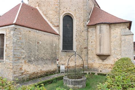 Glise Saint Jacques Le Mineur Brie Des Rivi Res Et Ch Teaux