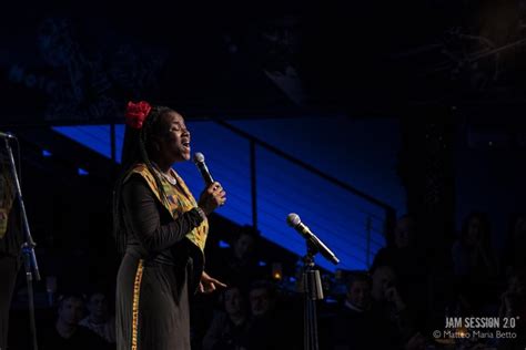 Angels In Harlem Gospel Choir Live Al Blue Note Di Milano