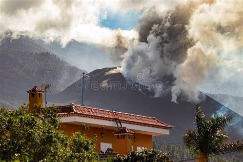 View Of Eruption Of Cumbre Vieja Volcano La Palma Canary Islands