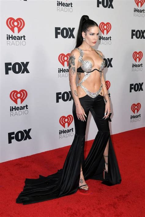 Halsey Showed Tits And Bared Thighs At Iheart Party 38 Photos Video The Fappening