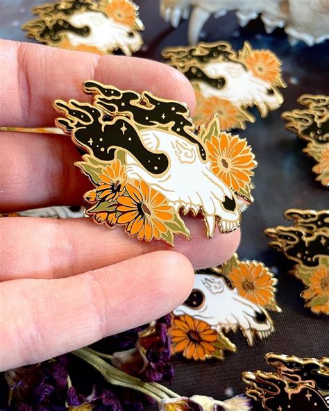ENAMEL PIN: Ignis, Fox Skull Enamel Pin, Skull Pin, Fox Enamel Pin ...