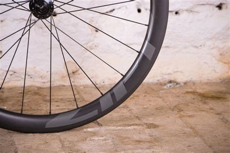 Review: Zipp 303S wheels 2020 | road.cc