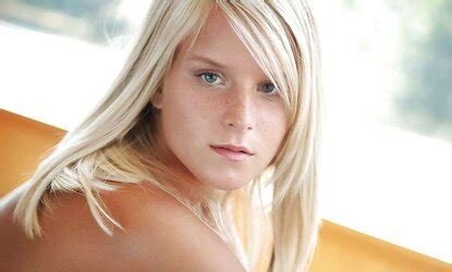 Miela Shorty ZB Porn