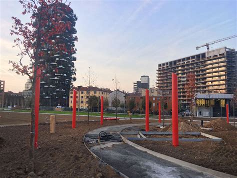 Milano Porta Nuova Biblioteca Degli Alberi Aggiornamento Primi Di