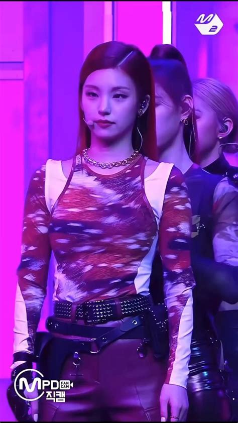 Itzy Yeji Bellissimi Sfondi