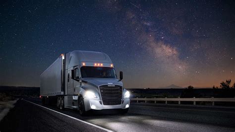 2020 Freightliner Cascadia Evolves Into Technological Tour De Force