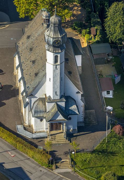 Beckum aus der Vogelperspektive Kirchengebäude St Nikolaus Kirche in