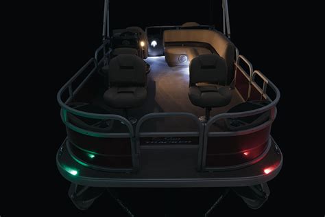 BASS BUGGY 18 DLX - SUN TRACKER Fishing Pontoon Boat