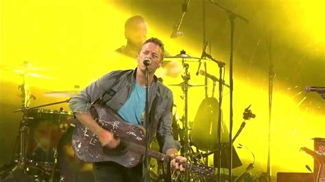 Coldplay – Yellow (Live in Madrid 2011) - Blog - Lienket.vn