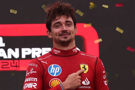 Leclerc Segura Piastri E Ferrari Vence Gp Da It Lia Pela Vez