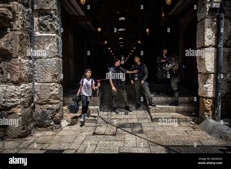 Palestinian Girl Damascus Gate Hi Res Stock Photography And Images Alamy