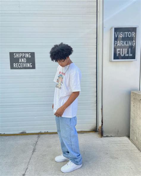 Cmrn J Blue Jeans Outfit Men Blue And White Outfits White Tees Outfit