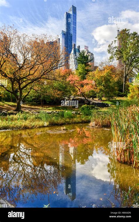 Central park autumn Fotos und Bildmaterial in hoher Auflösung Alamy