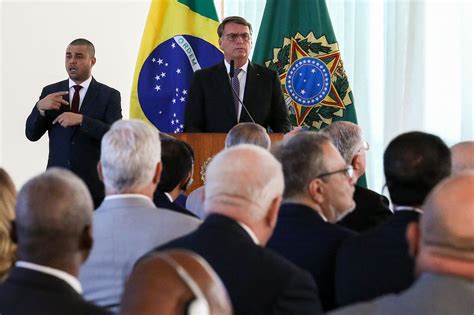 Bolsonaro Gathers Foreign Diplomats To Cast Doubt On Brazil’s Elections The New York Times