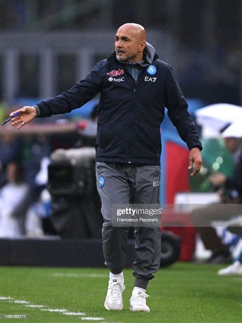 Luciano Spalletti, Head Coach of SSC Napoli, gives the team... News ...