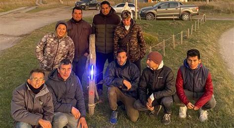 Alumnos iluminaron el ingreso a Balneario Los Ángeles Es muy lindo