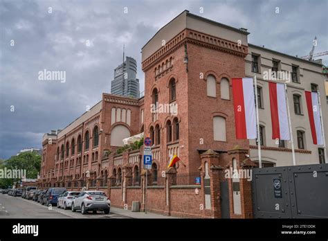 Museum Des Warschauer Aufstandes Hi Res Stock Photography And Images