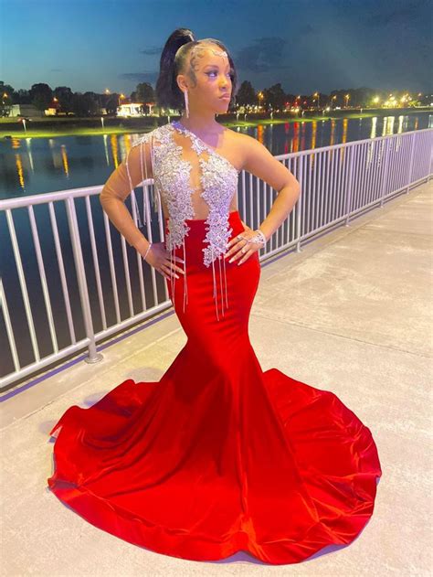 𝐩𝐢𝐧𝐭𝐞𝐫𝐞𝐬𝐭 glossymami Mermaid prom dresses Red mermaid prom dress