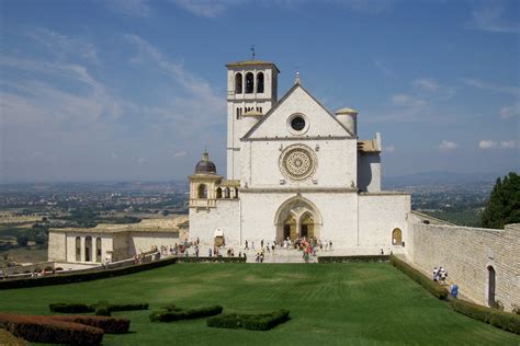 Basilica di San Francesco d’Assisi. I luoghi più belli | Expoitalyart