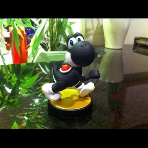 Custom Yoshi Amiibo for Super Smash Bros. Wii by RemodeledAmiibos