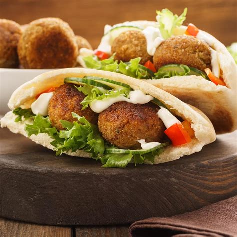 How to make Crispy Falafel Pita Pockets Recipe