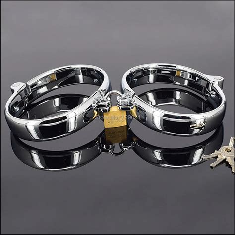 1pair Metal Bondage Restraints Stainless Steel Hand Cuffs With Lock Sex