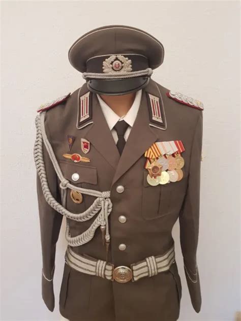 DDR UNIFORM Der NVA Wachregiment Feliks Dzierzynski Major Stasi