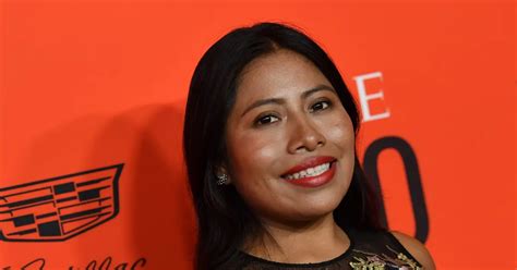 Tunden A Yalitza Aparicio La Confunden Con Yahritza Y Su Esencia